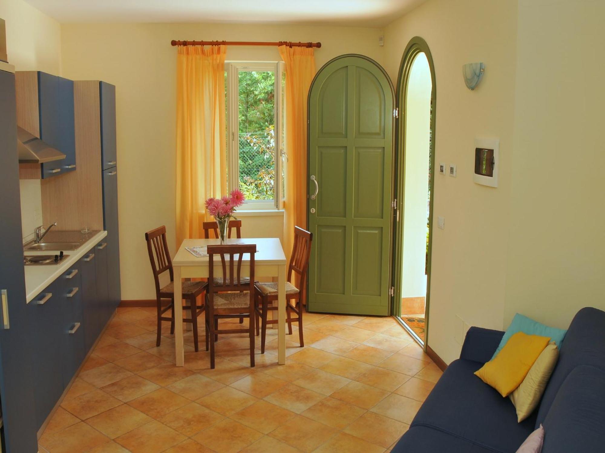Spacious Apartment In Idro With Shared Pool Crone Exterior foto